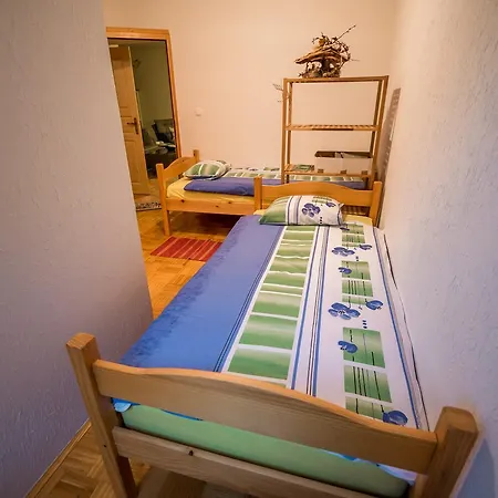 Gæstehus Frata 3*