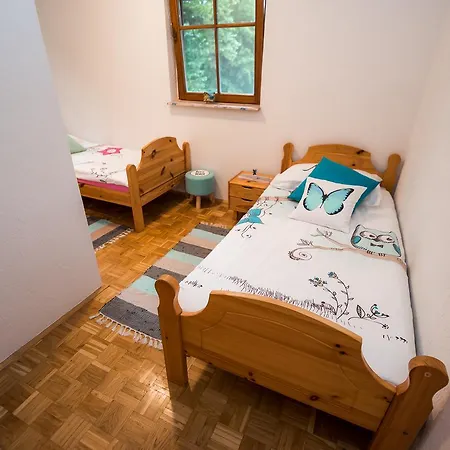 Frata 3* Dvor